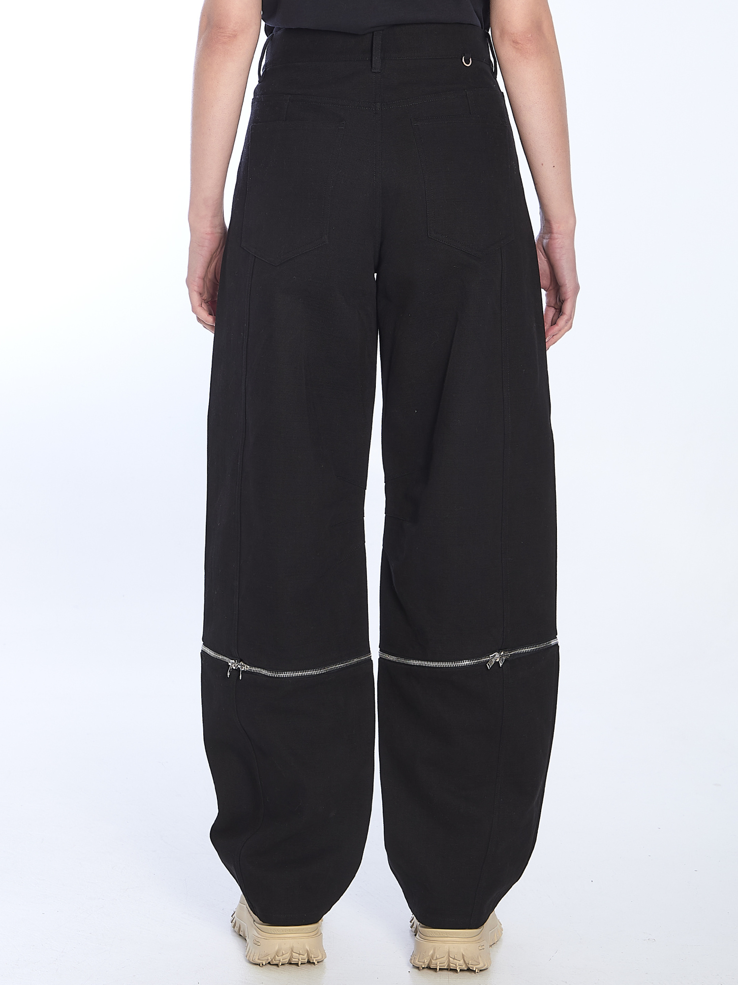 Moncler Belt-loop Casual Pants In Black