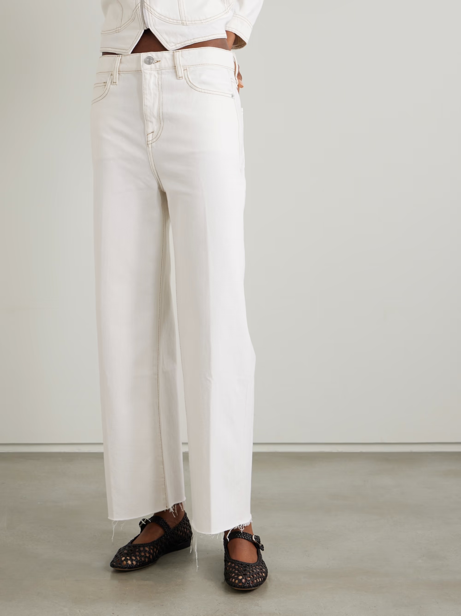 Frame Relaxed Wide Leg Utility Jeans In White