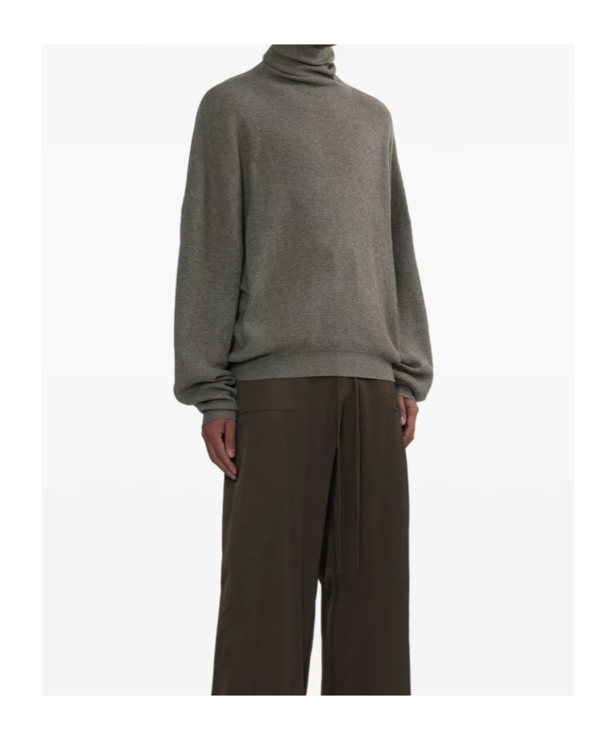 Essentials Long-sleeved Sweater In Black