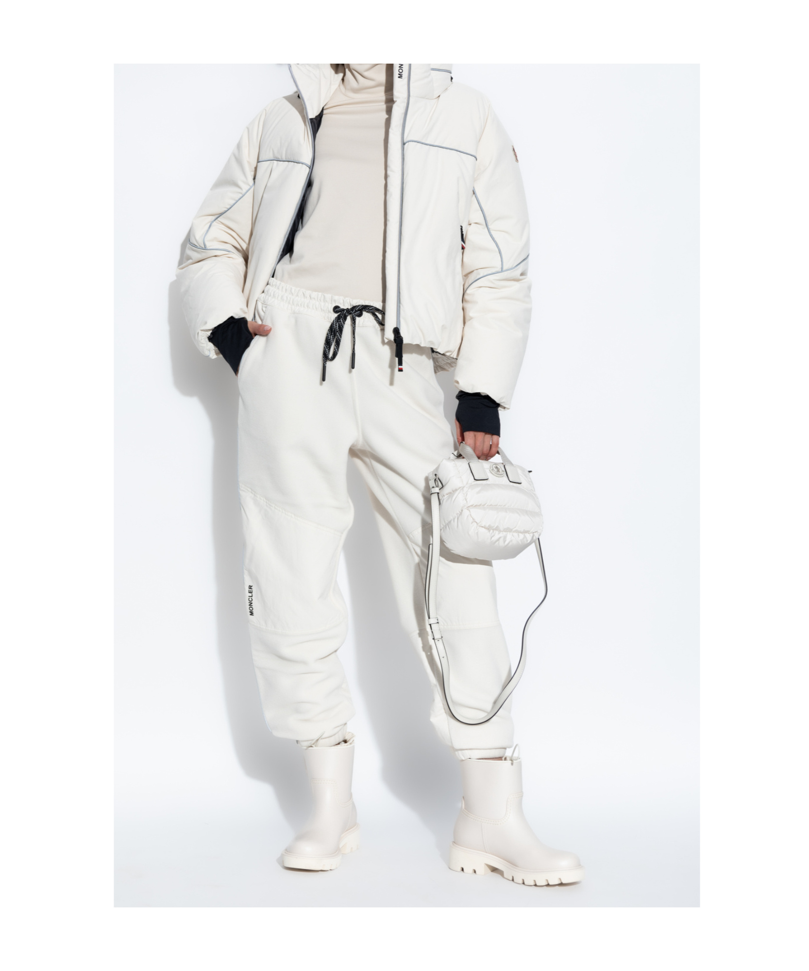 Moncler Apres Ski Panelled Drawstring Trousers In Nude