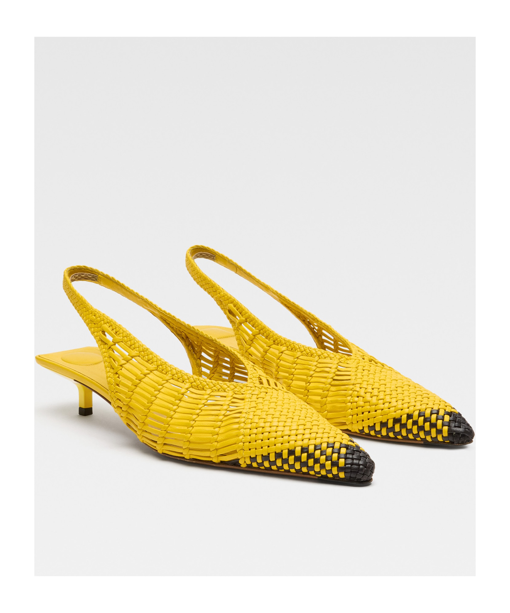 Jacquemus Cubisto Banane Pointed Toe Slingback Pump In Yellow