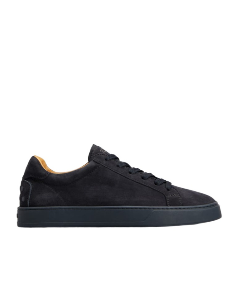 Tod's Laced Sneakers In Black