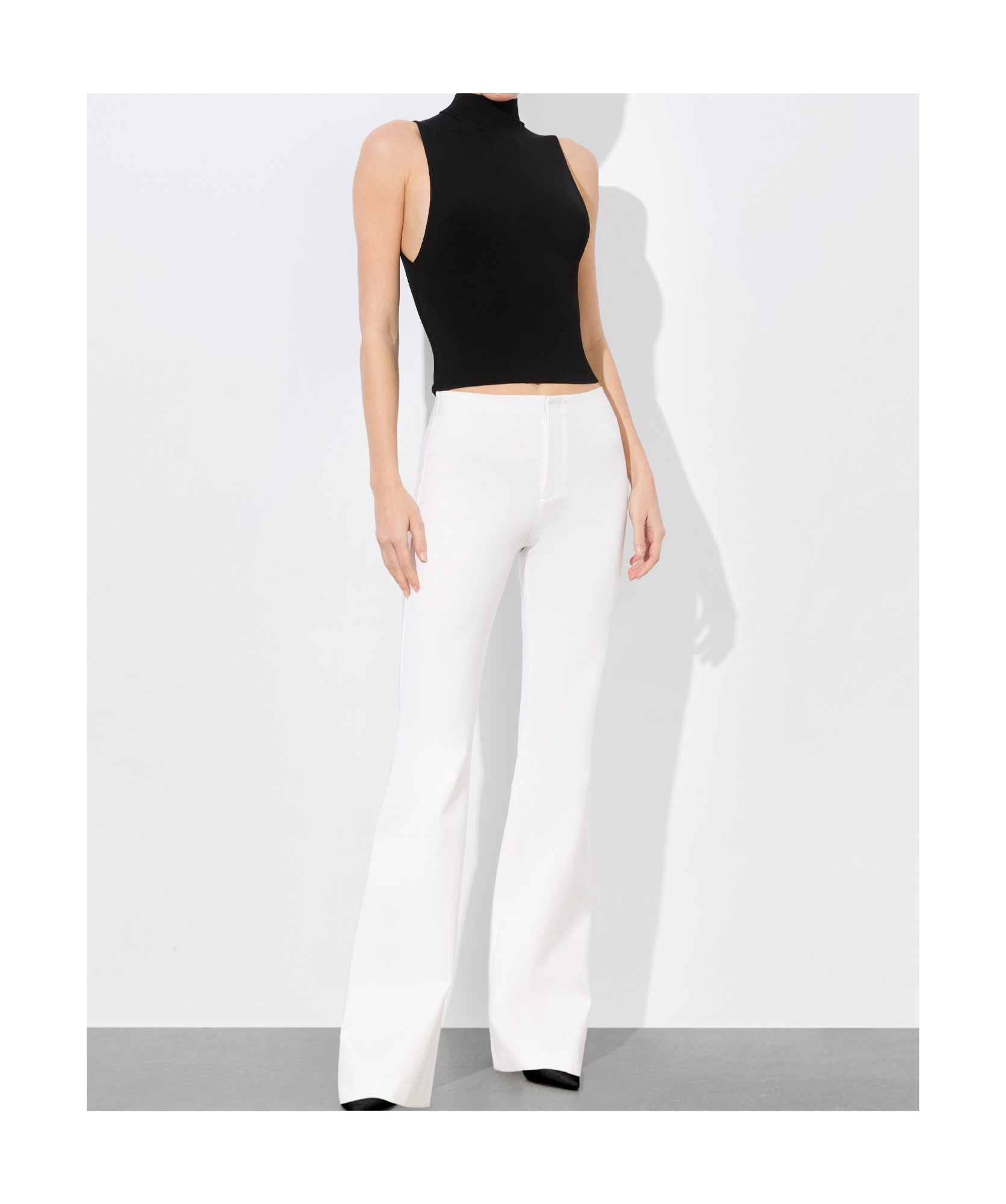 Alice And Olivia Yuki Trouser In Off-white