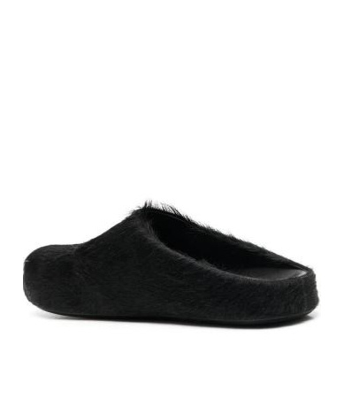 Marni Fussbet Fur Mules In Black
