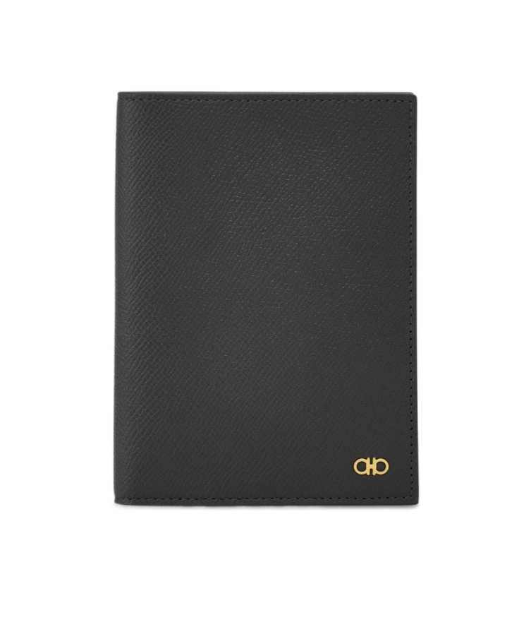 Ferragamo Gancini Passport Holder In Black
