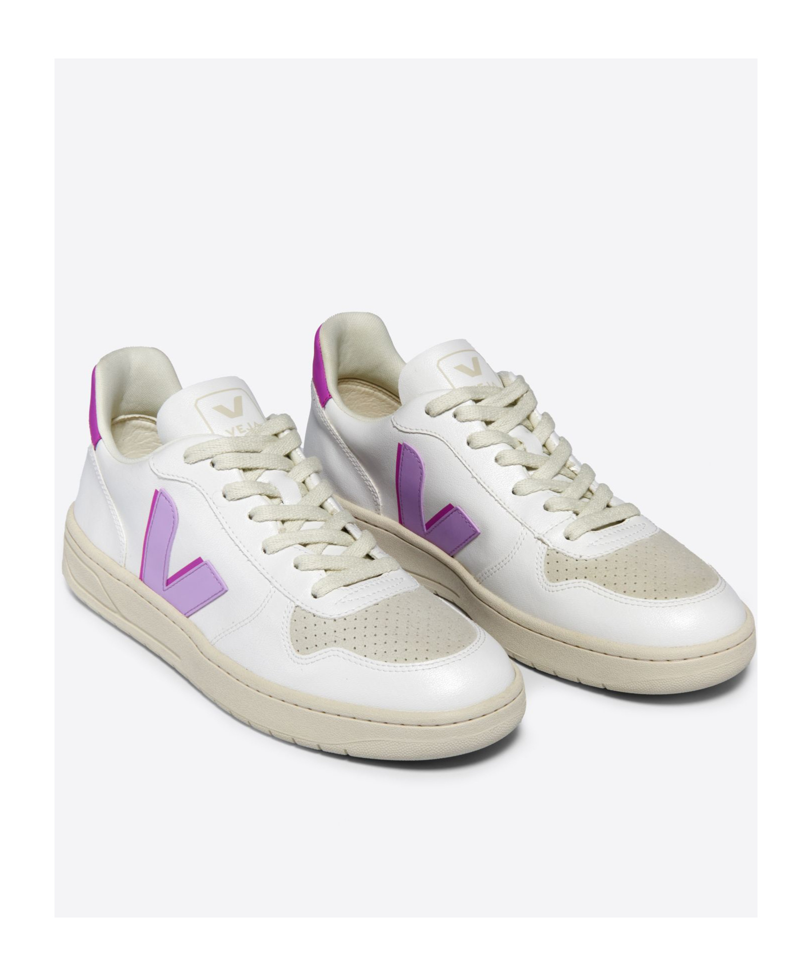 Veja V10 Womens Comfort Insole Faux Leather Running & Training Shoes In White