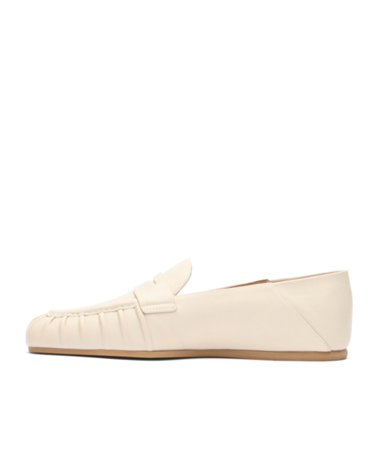 Stuart Weitzman Round Toe Loafers