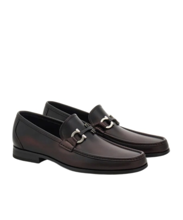 Ferragamo Push On Loafers In Black