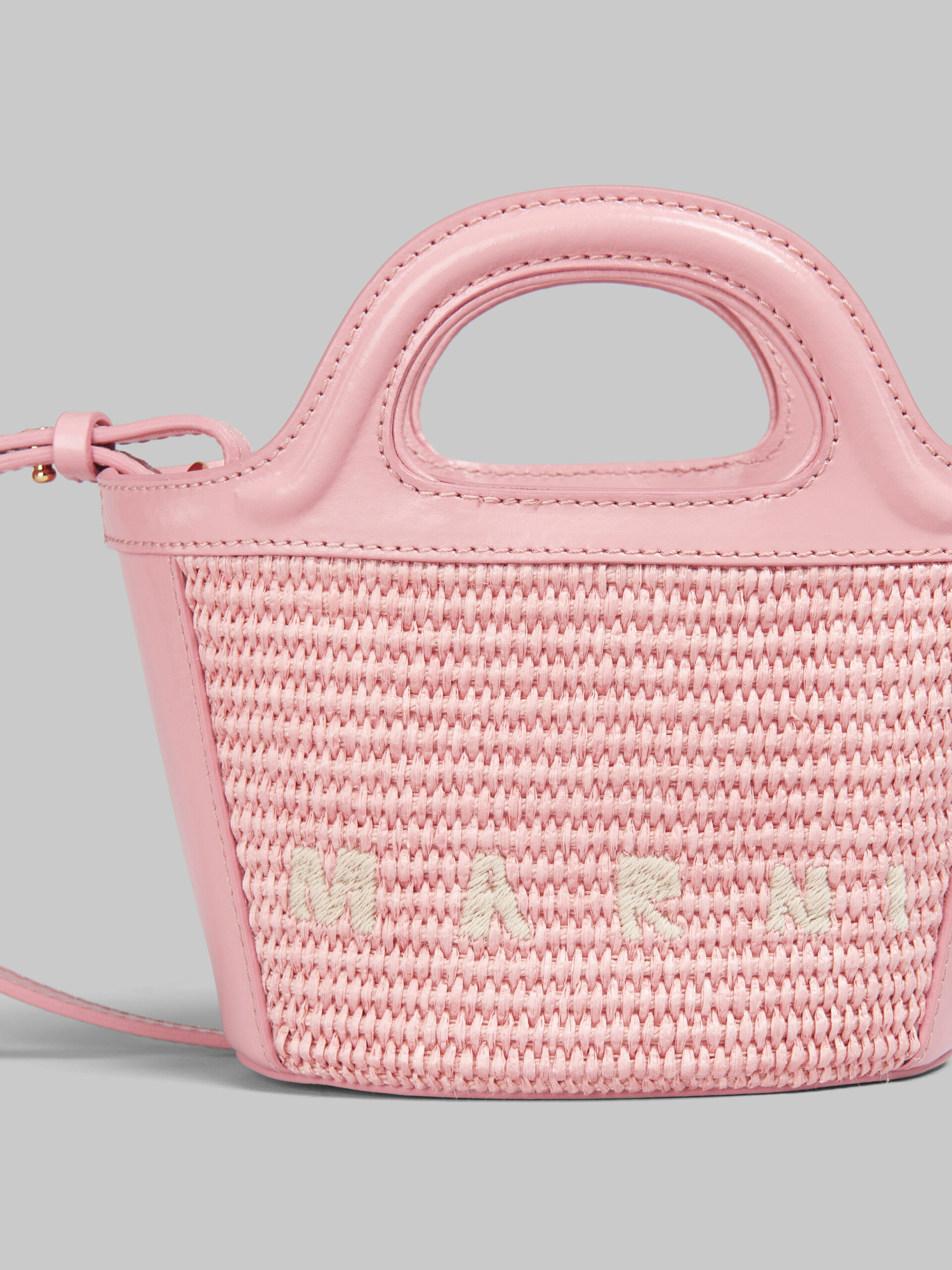 MARNI MARNI TROPICALIA LOGO EMBROIDERED MICRO TOTE BAG