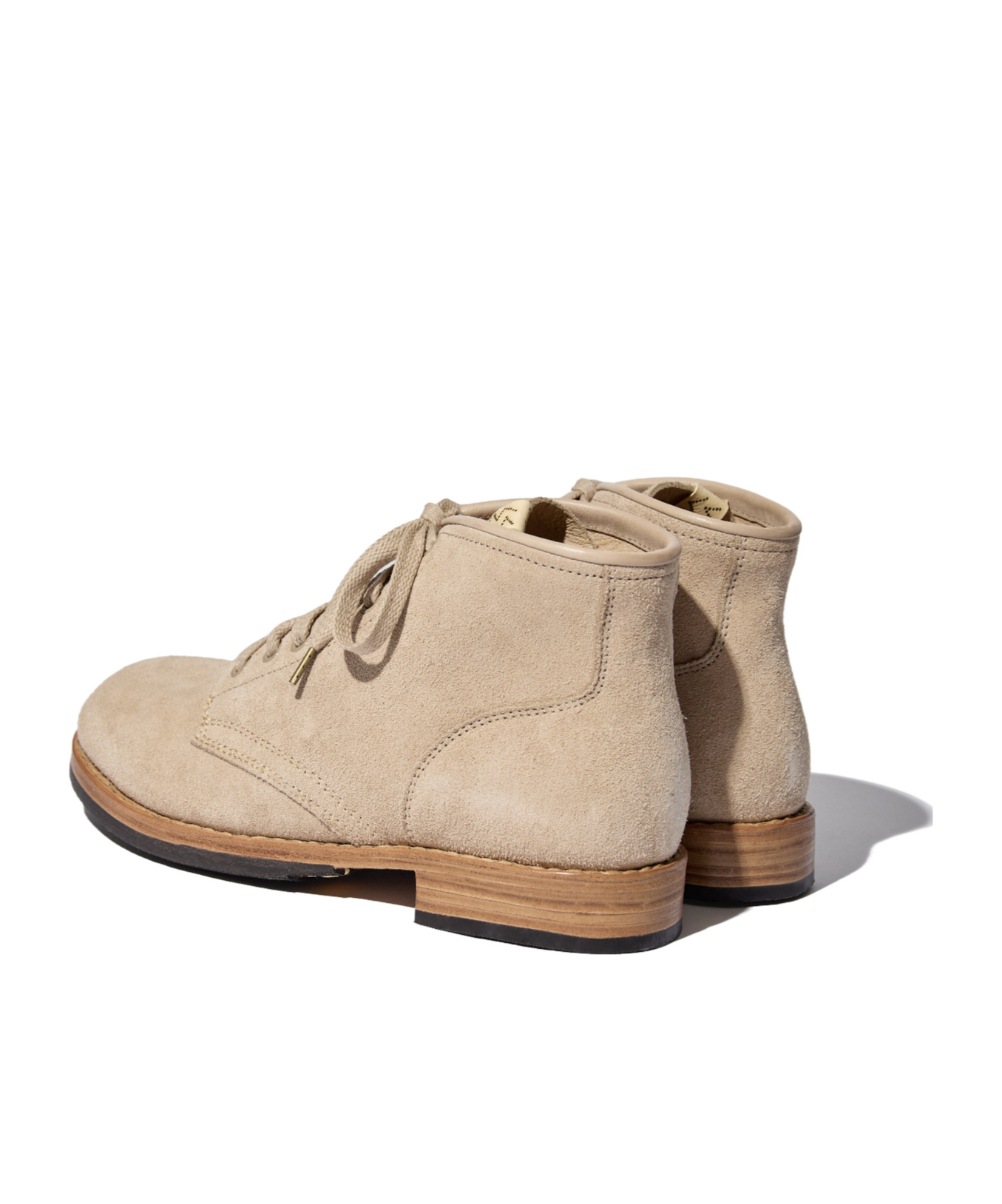 Visvim Round Toe Boots In Beige