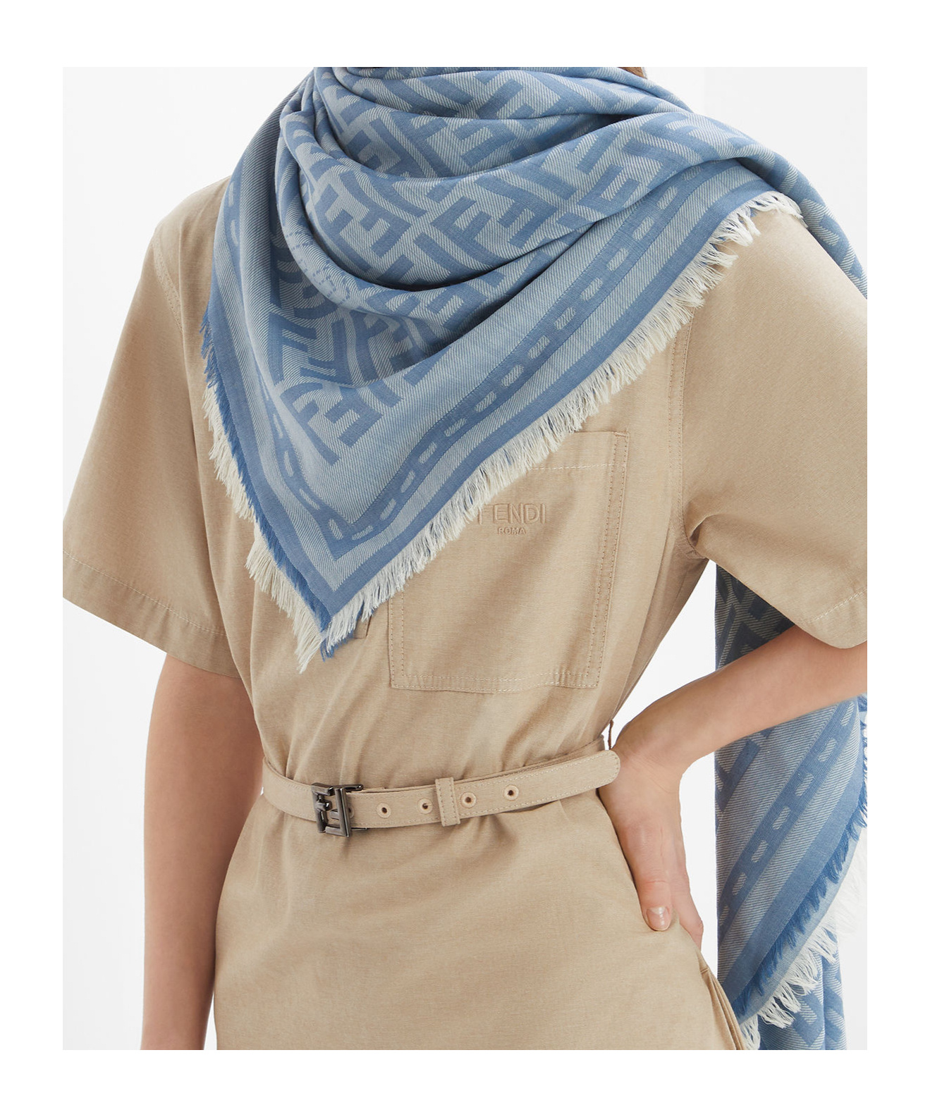 Fendi Wool Shawl In Blue