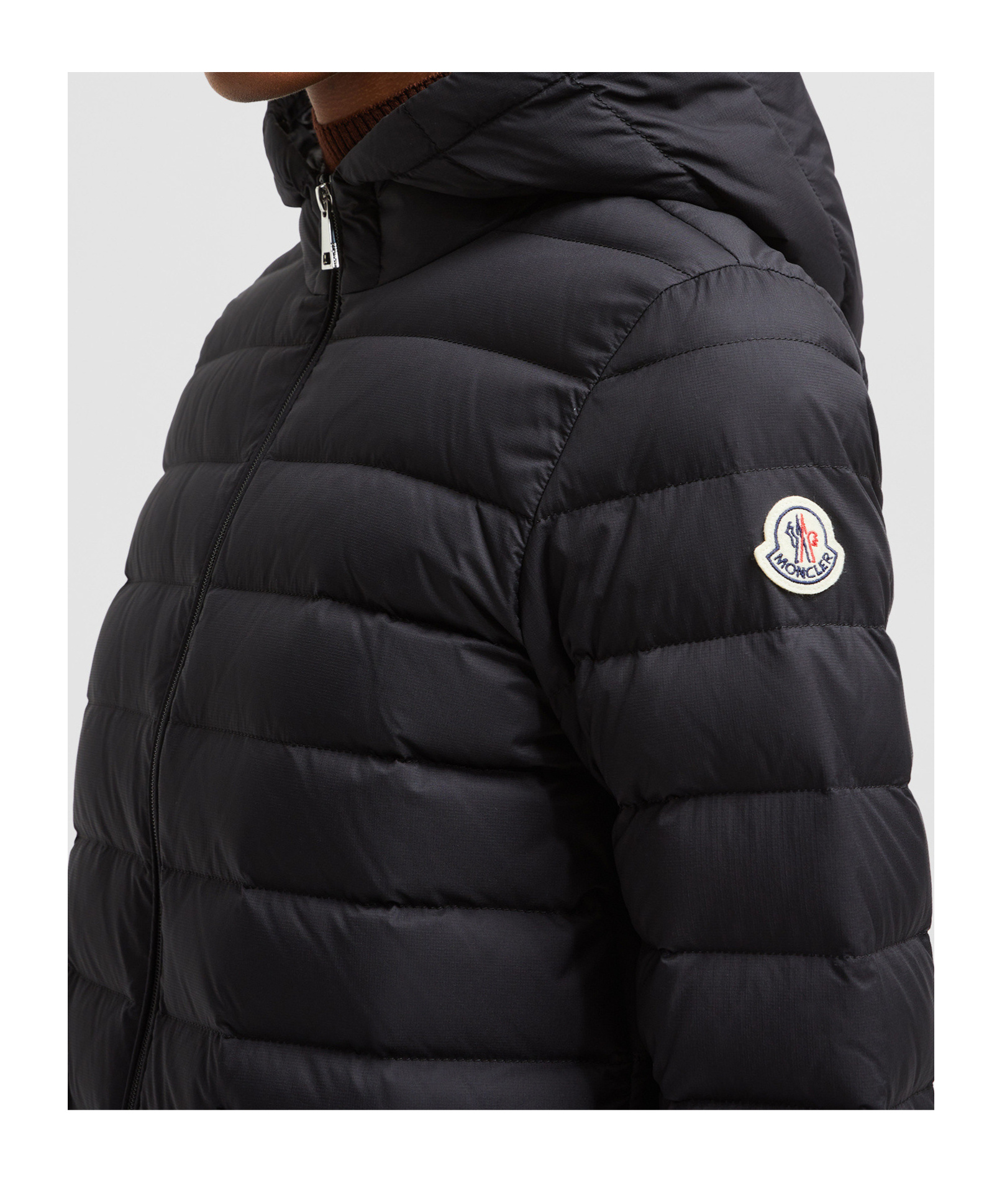Moncler Hede Down Jacket In Black