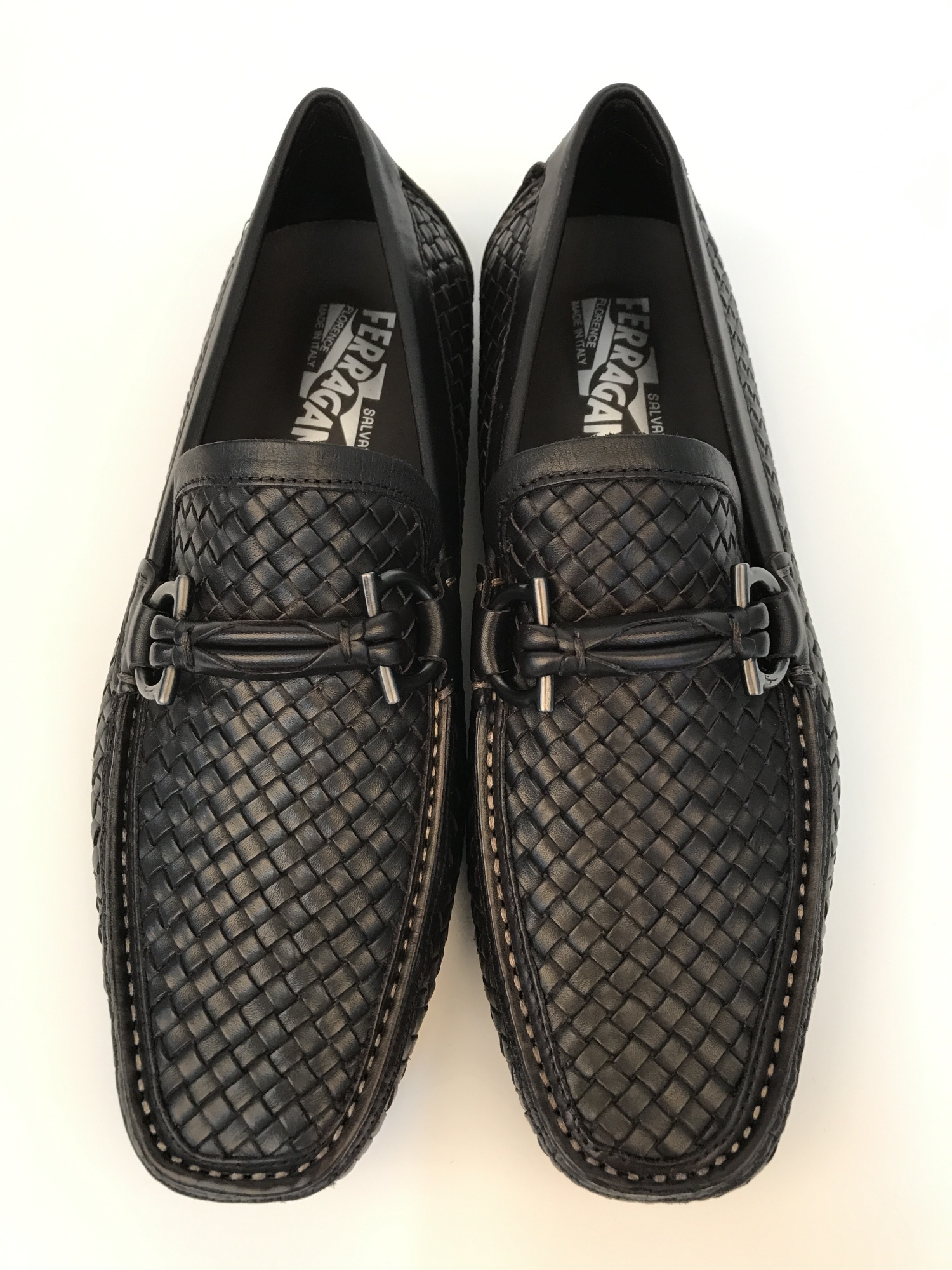 Ferragamo Knitted Details Business Casual Shoes In Black