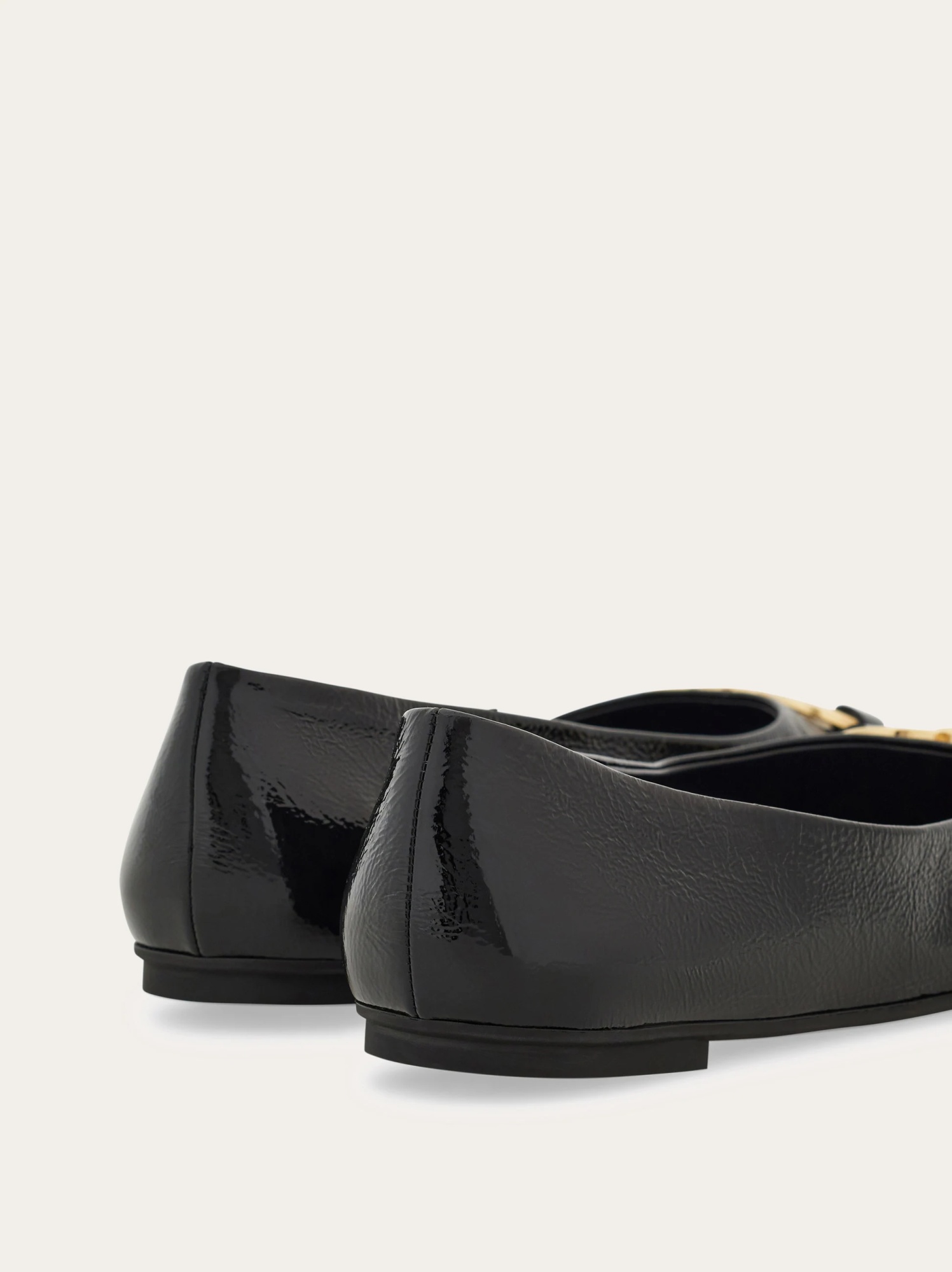Ferragamo Gancini Decorative Ballet Shoes In Black