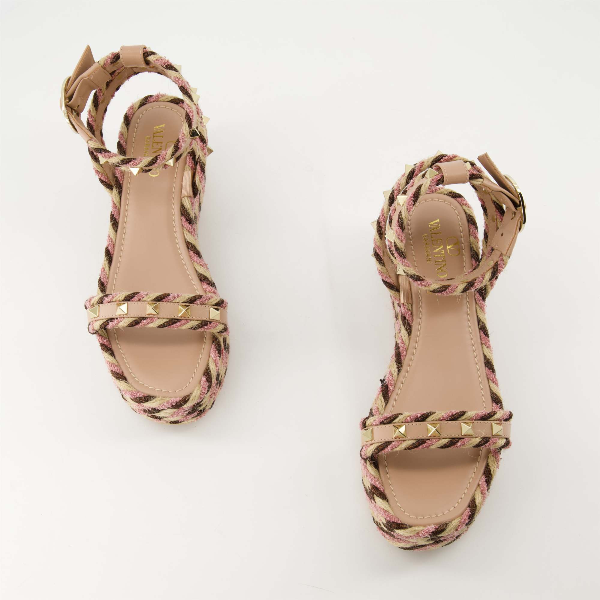 Valentino Rockstud 45 Leather Sandal In Nude