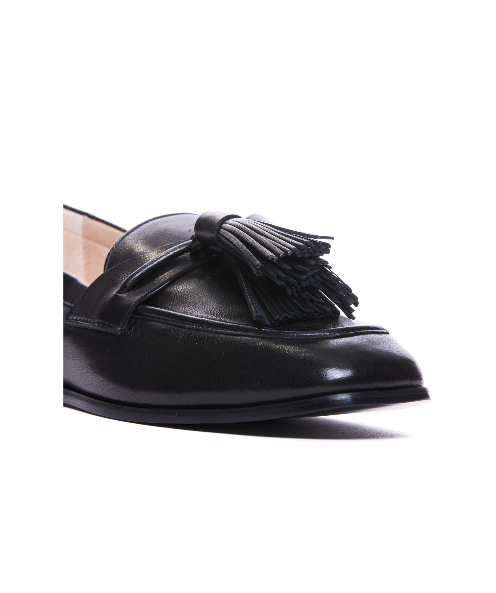 Stuart Weitzman Tassel Detailed Slip-on Loafers In Black