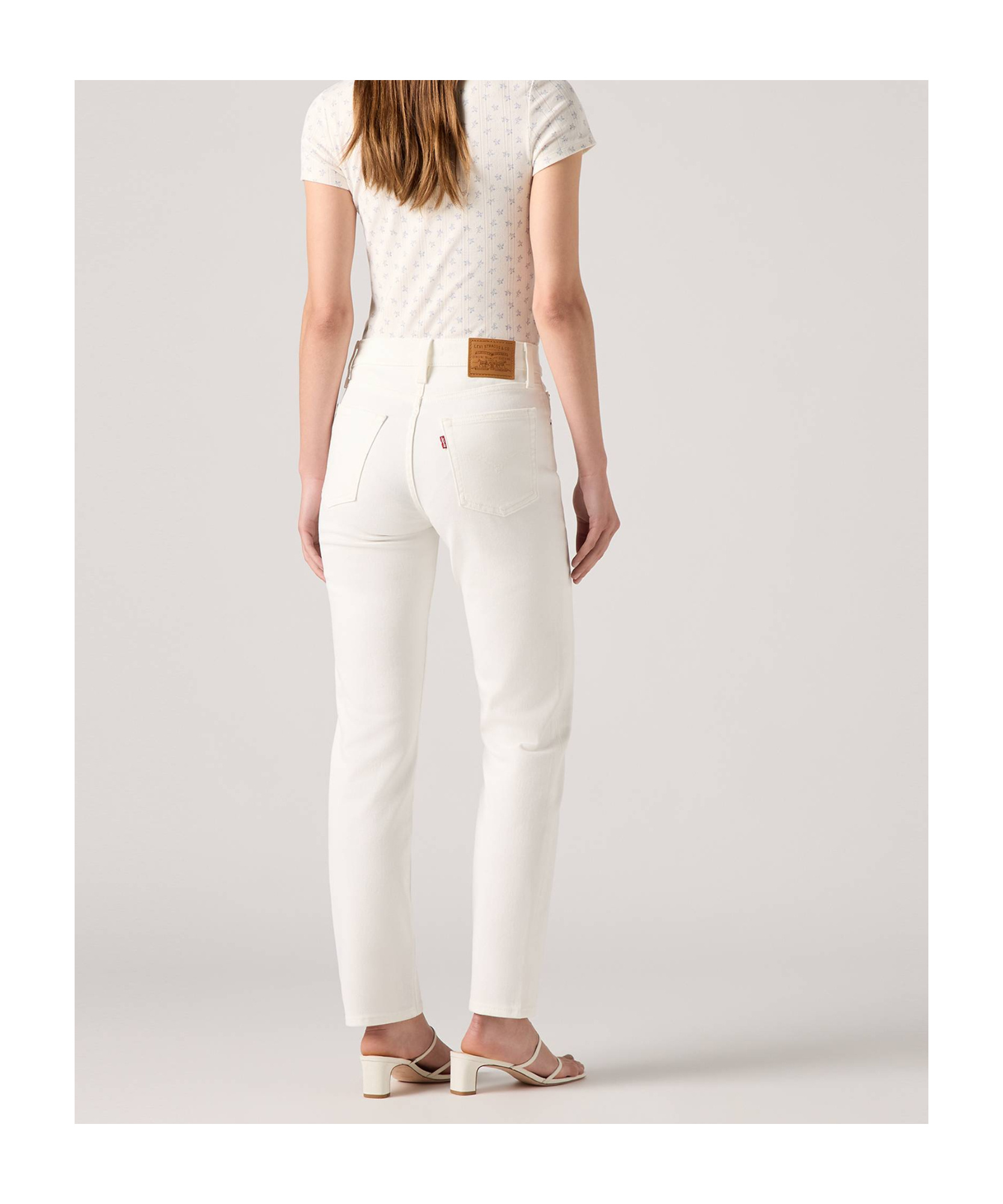 Levi's 724 High Rise Straight Jeans In Cloud Dancer Denim-white