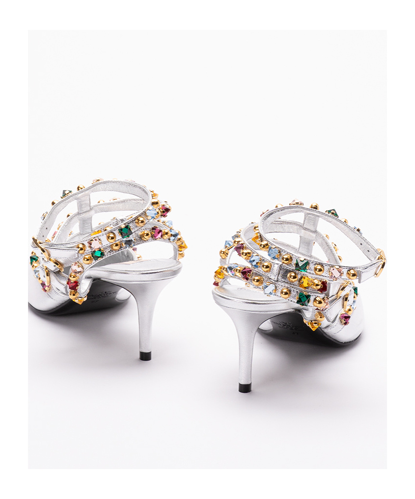VALENTINO GARAVANI ROCKSTUD EMBELLISHED PUMPS