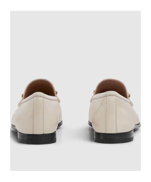 Gucci Off-white Leather Horsebit Loafers In Nude