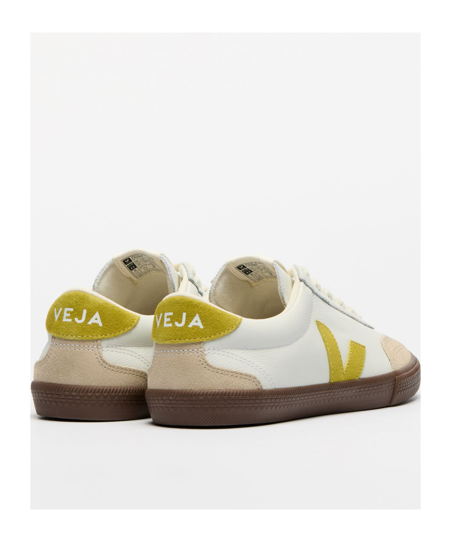Veja Lace-up Low-cut Casual Shoes In White
