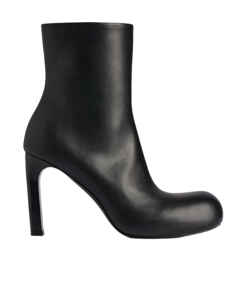 Balenciaga Black Leather Fargo H100 Bootie In Black
