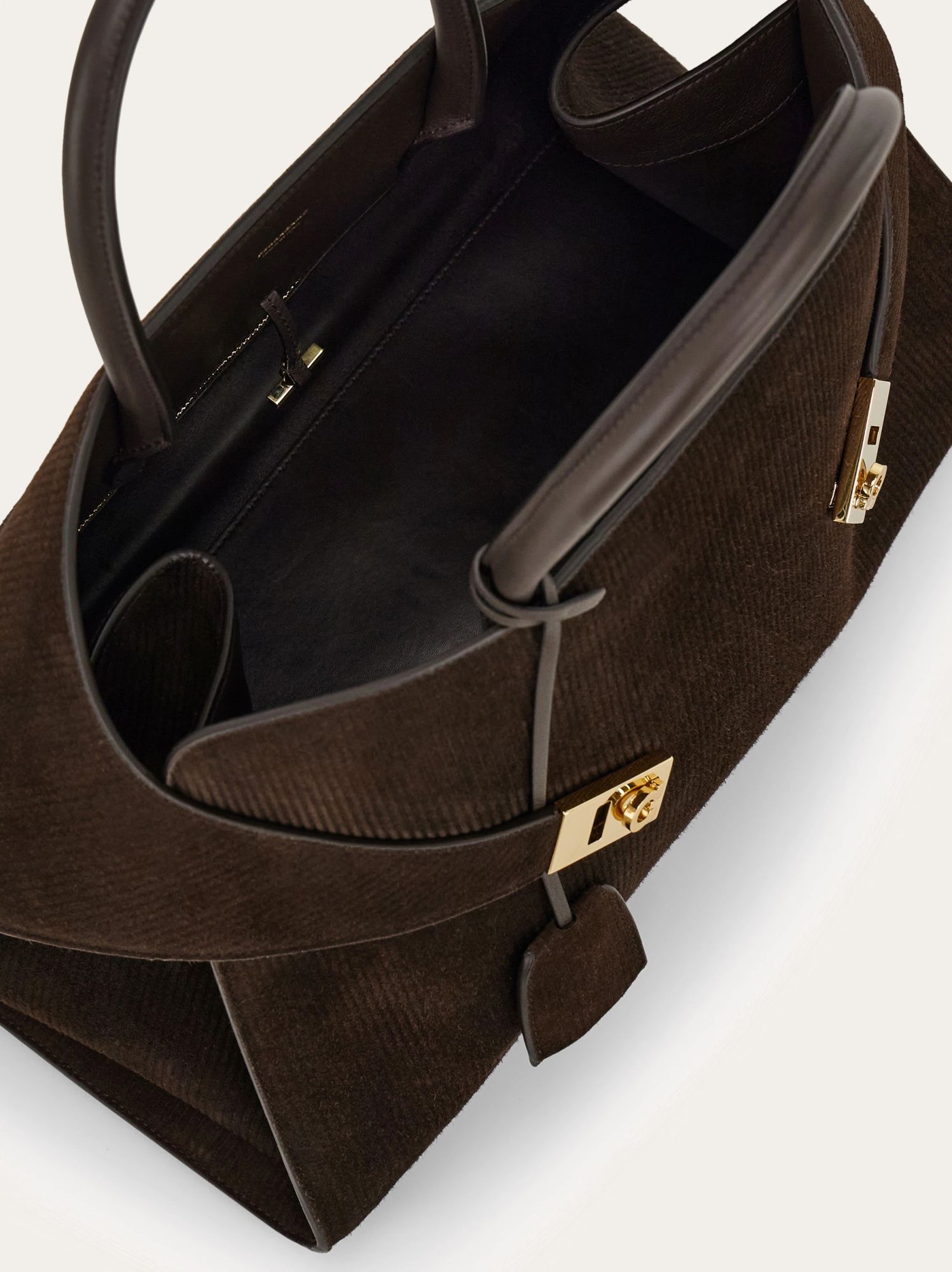 Ferragamo Hug L Soft Tote Bag In Burgundy