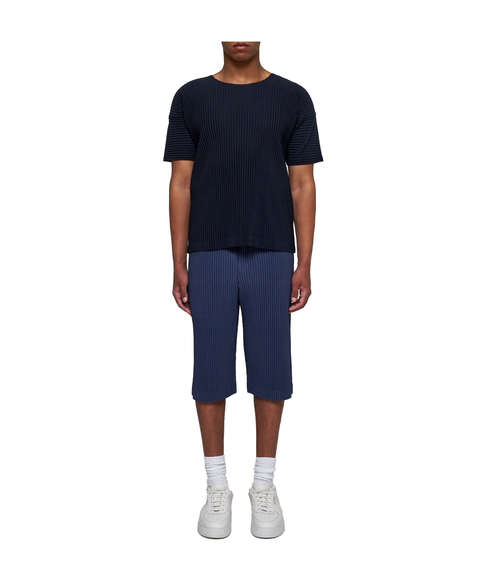 Issey Miyake Navy Tailored Pleats 2 Shorts In Blue