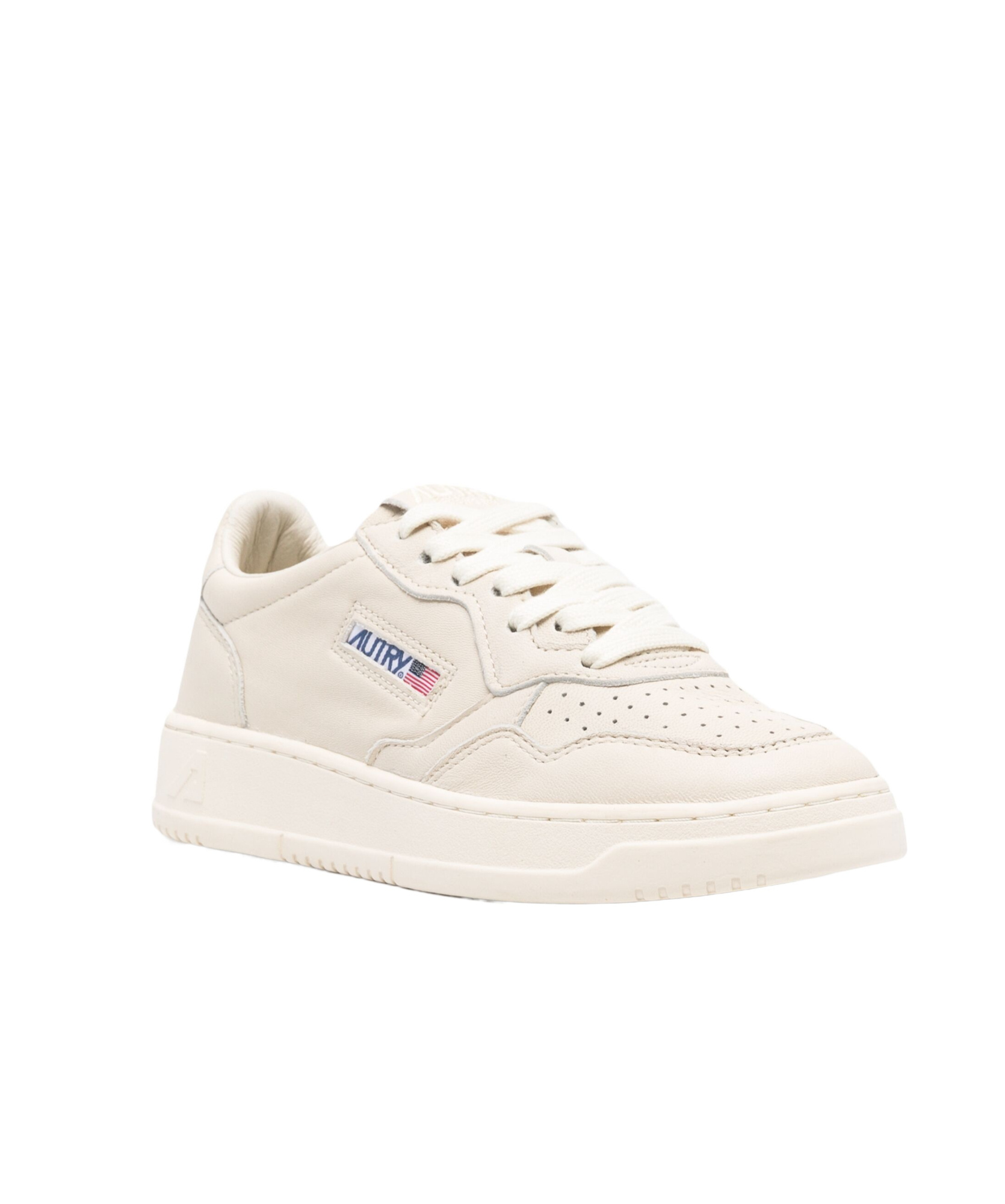 Autry Medalist Low Wom Solidgoat Shoes In White