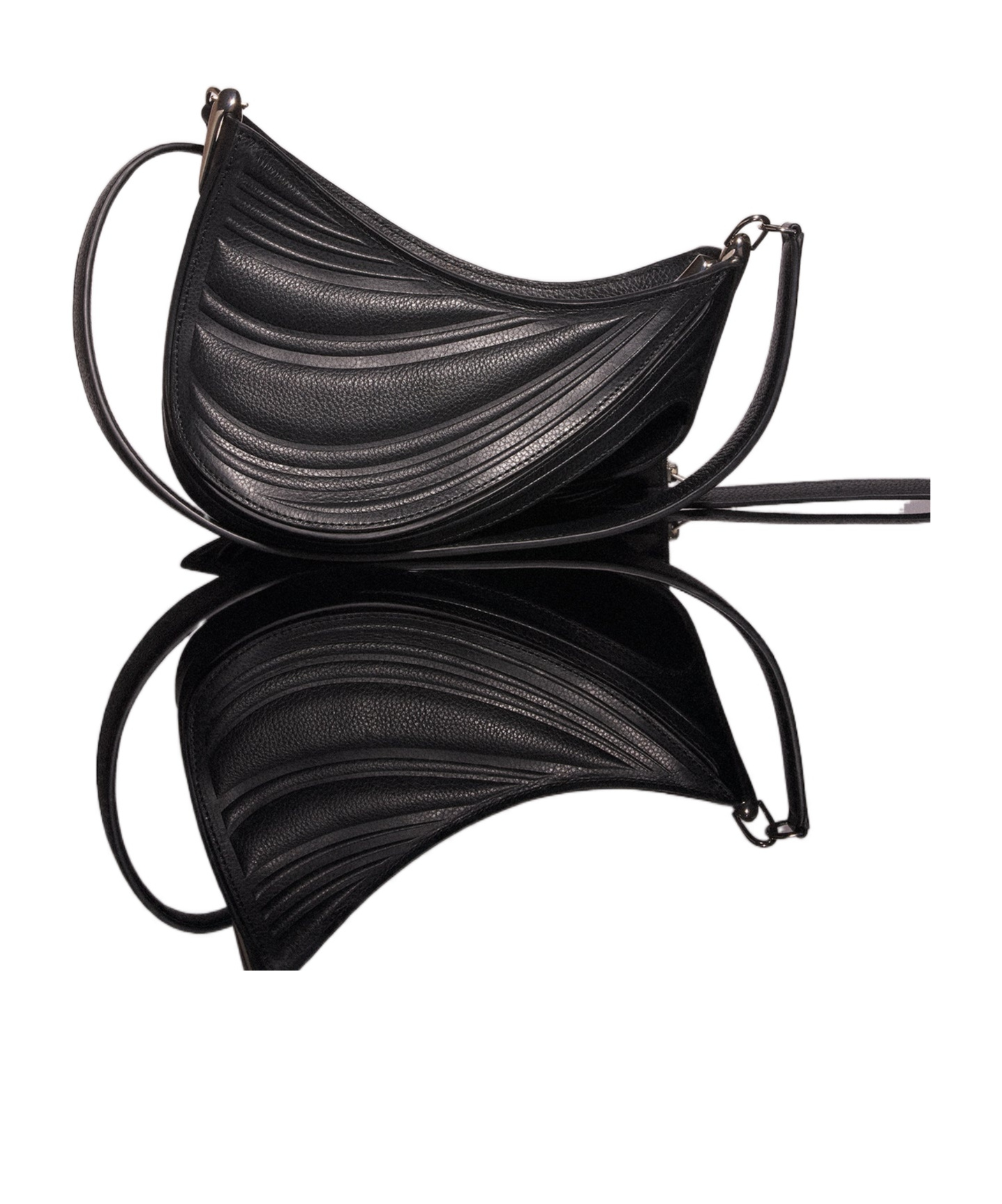 Mugler Spiral Curve 01 Shoulder Bag In Black