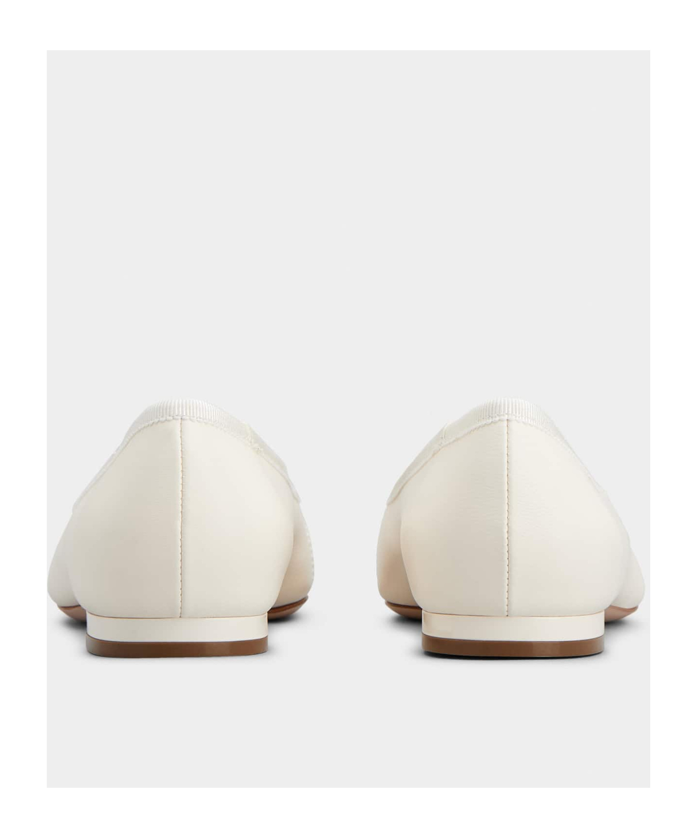 Roger Vivier Embellished Slip-on Ballerinas In White