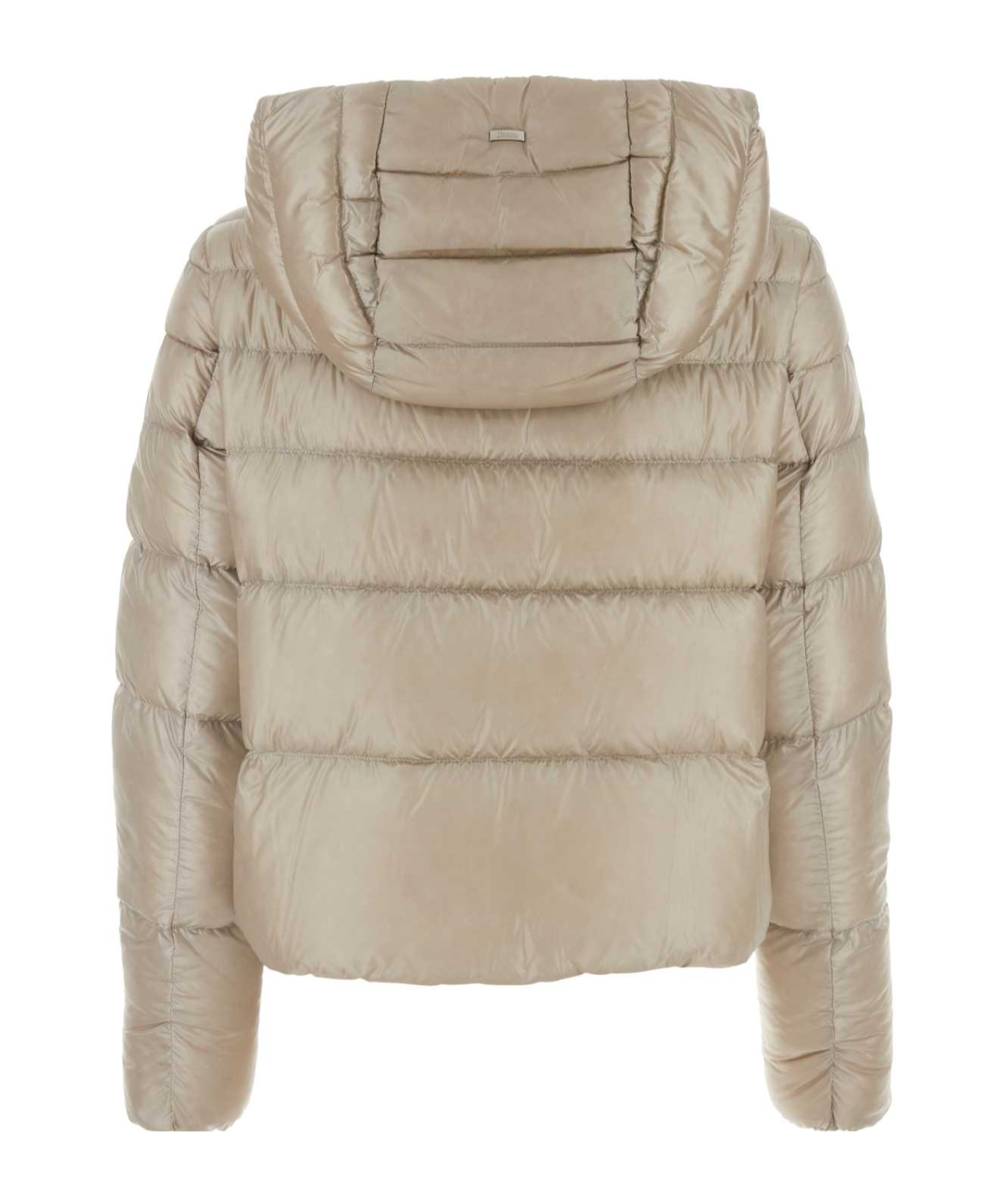 Herno Sand Nylon Down Jacket In Nude