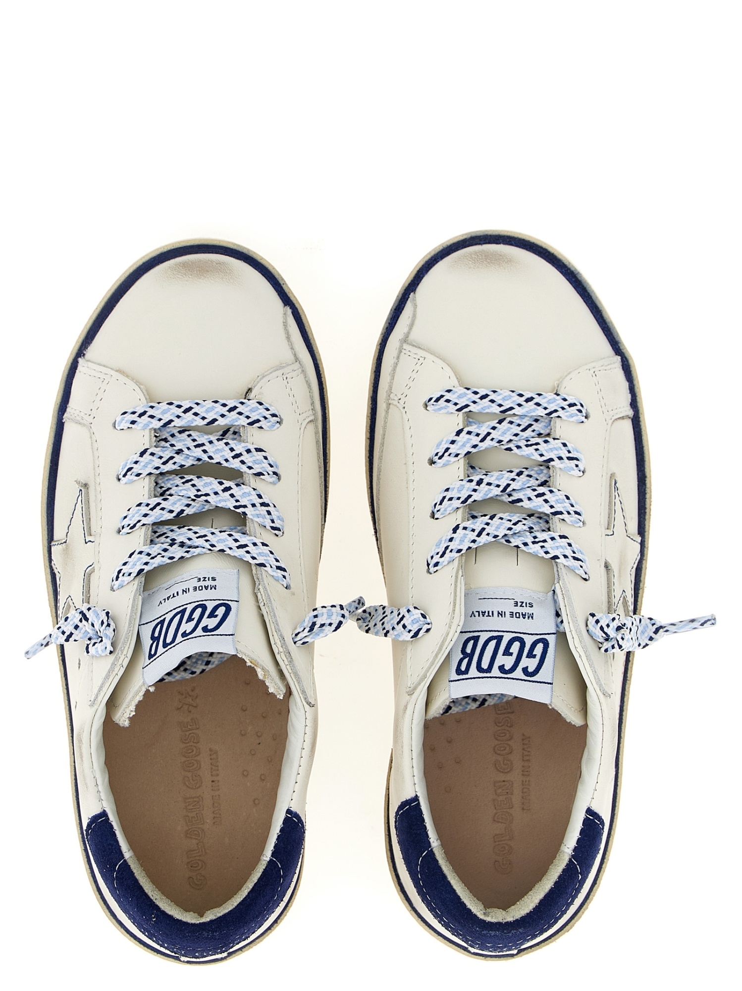 Golden Goose Round Toe Casual Shoes In White