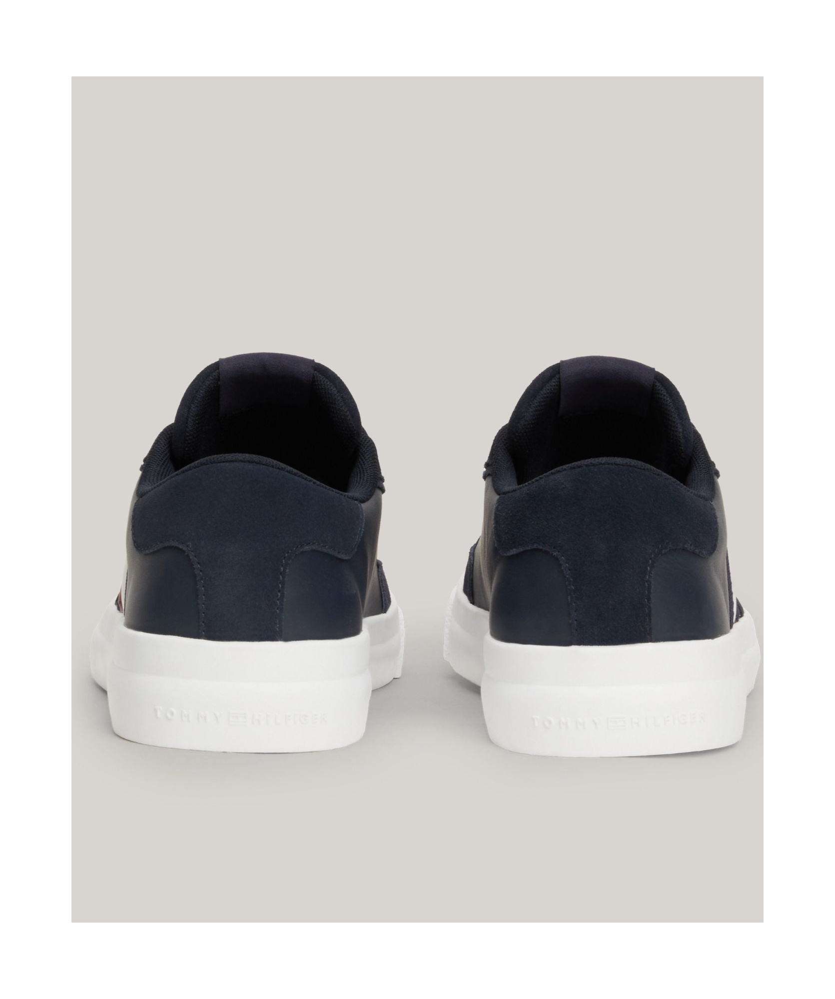 Tommy Hilfiger Round Head Low-cut Casual Shoes In Black