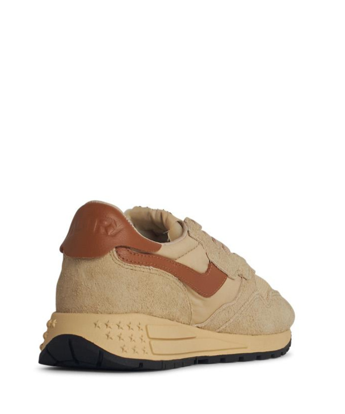 Autry Laced Sneakers In Nude