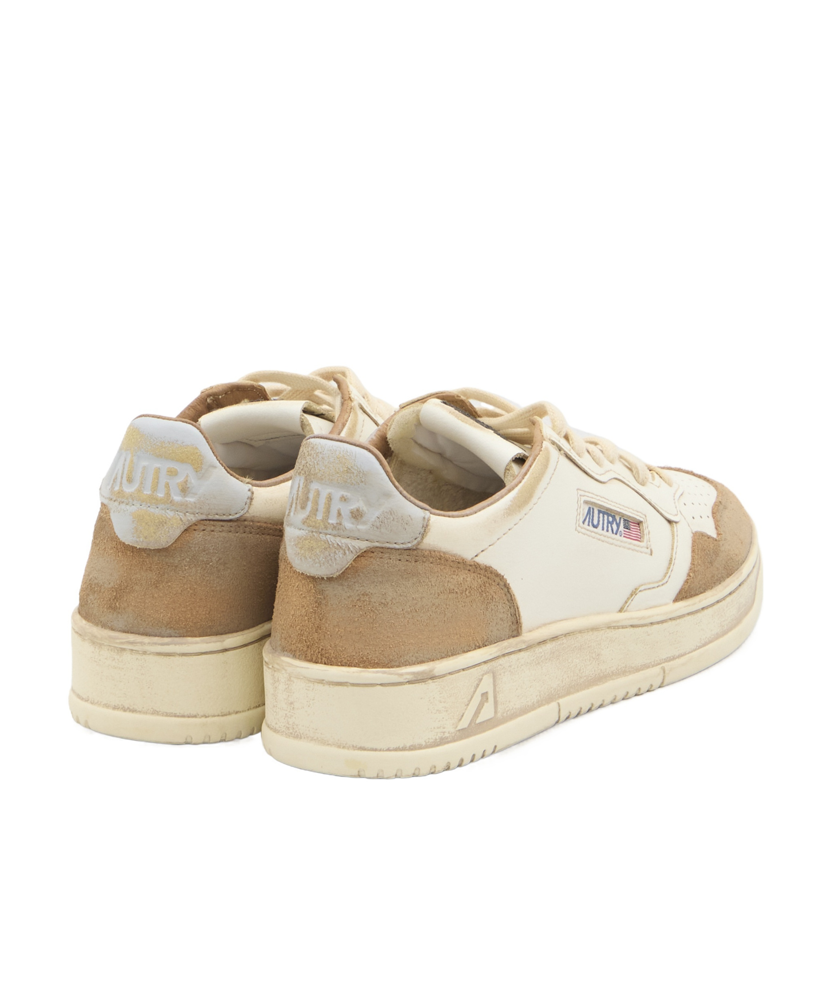 Autry Lace-up Low-cut Sneakers In Nude