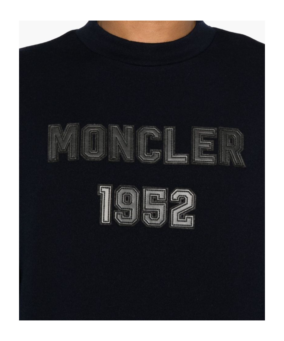 Moncler Logo-patch Sweatshirt In Black