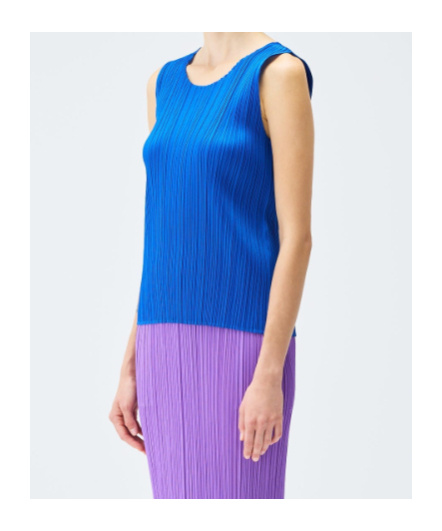 Issey Miyake Pleated Vest In Blue