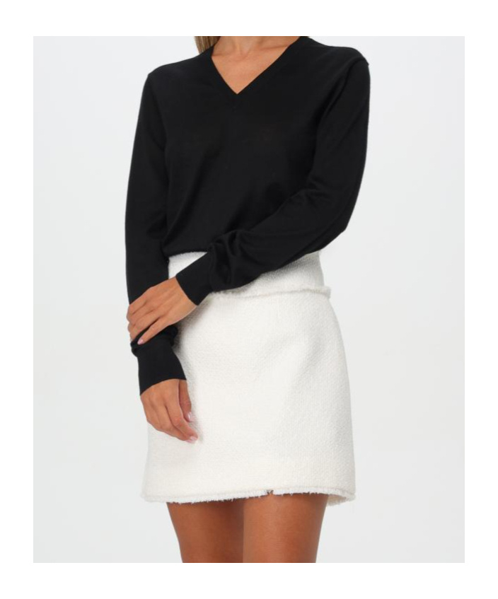 Dolce & Gabbana V-neck Long-sleeved Sweater In Black