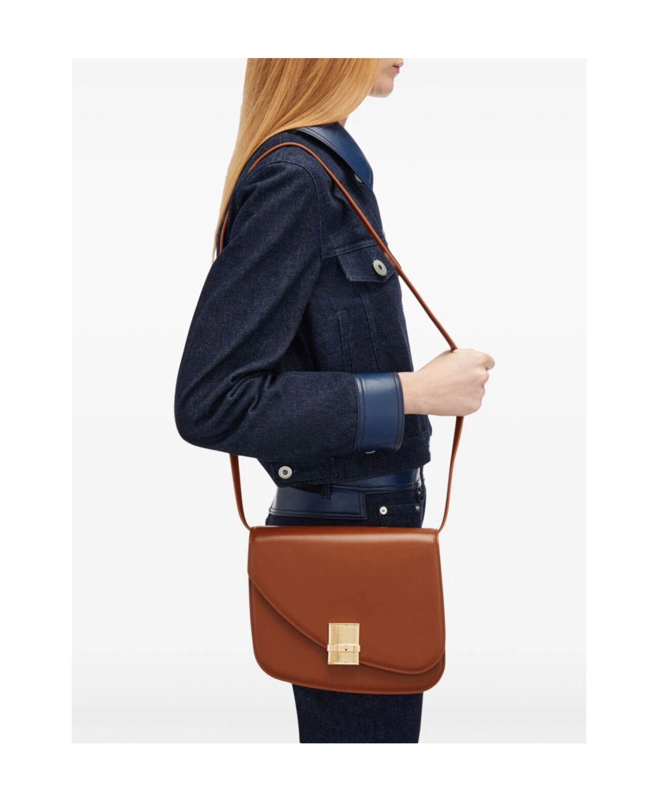 Shop Ferragamo Flip Shoulder Bag In Red