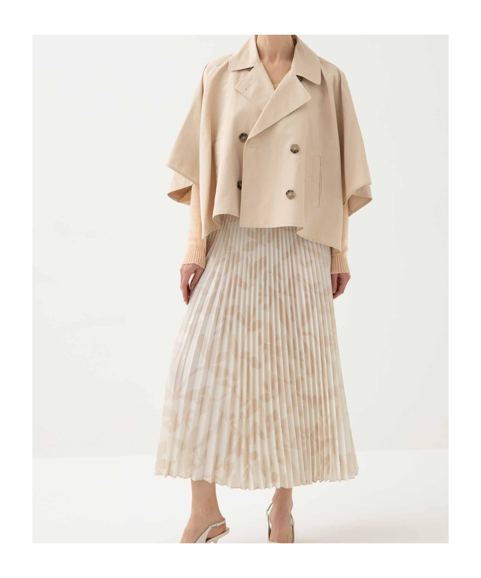 Shop Peserico Double-breasted Cape In Nude