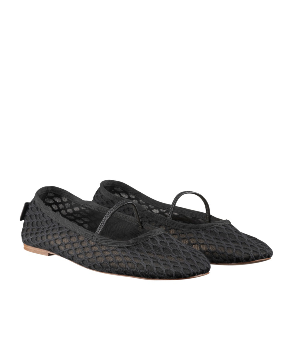 Apc Embroidered Ballerina Shoes In Black