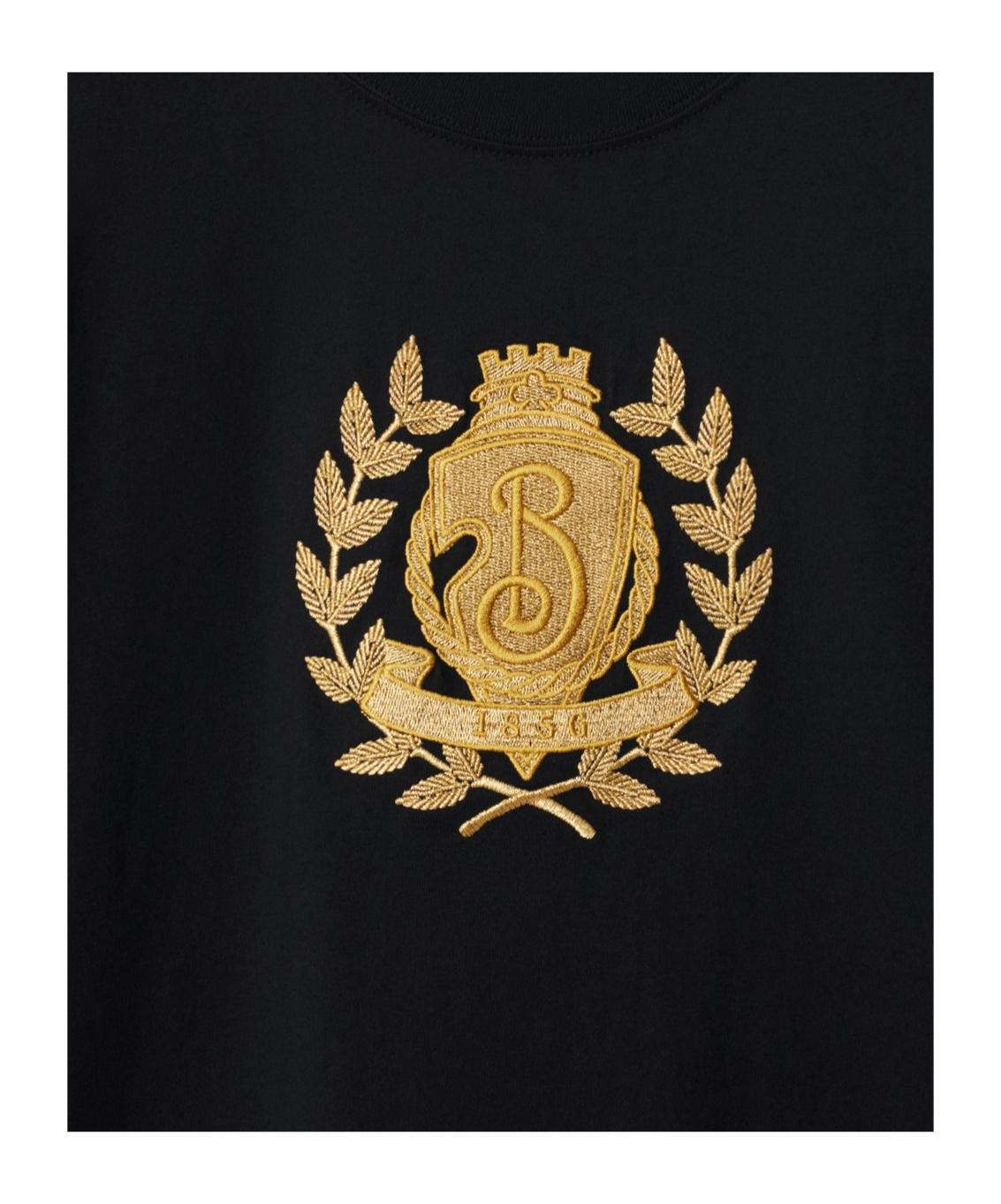 Burberry Embroidered Crest T-shirt In Black