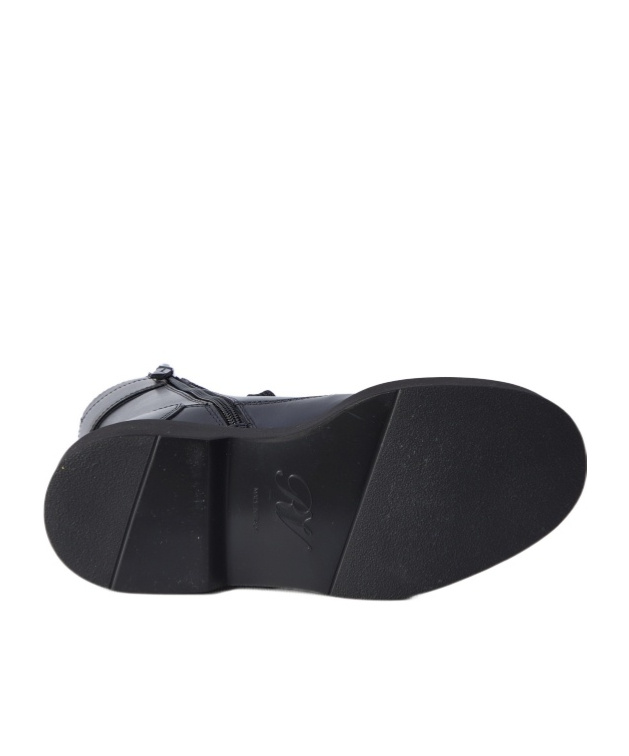 Roger Vivier Shoes In Black