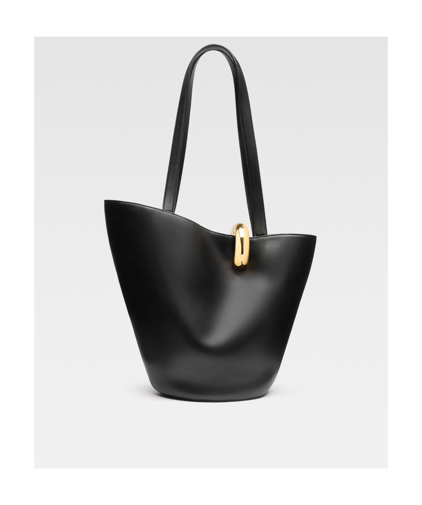 Jacquemus Asymmetrical Shoulder Bag In Black