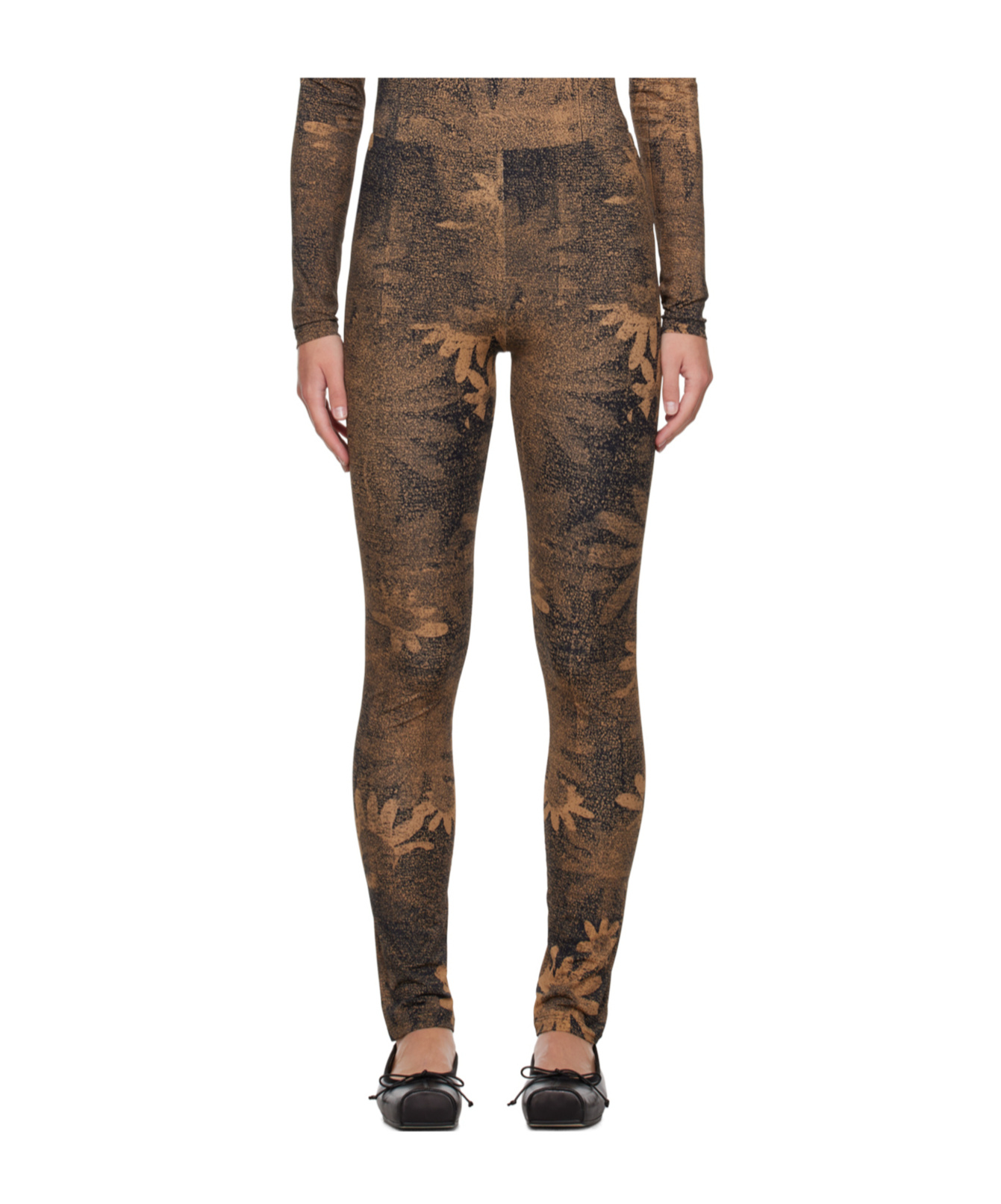 Shop Mm6 Maison Margiela Abstract-print Elasticated-waist Leggings In Brown