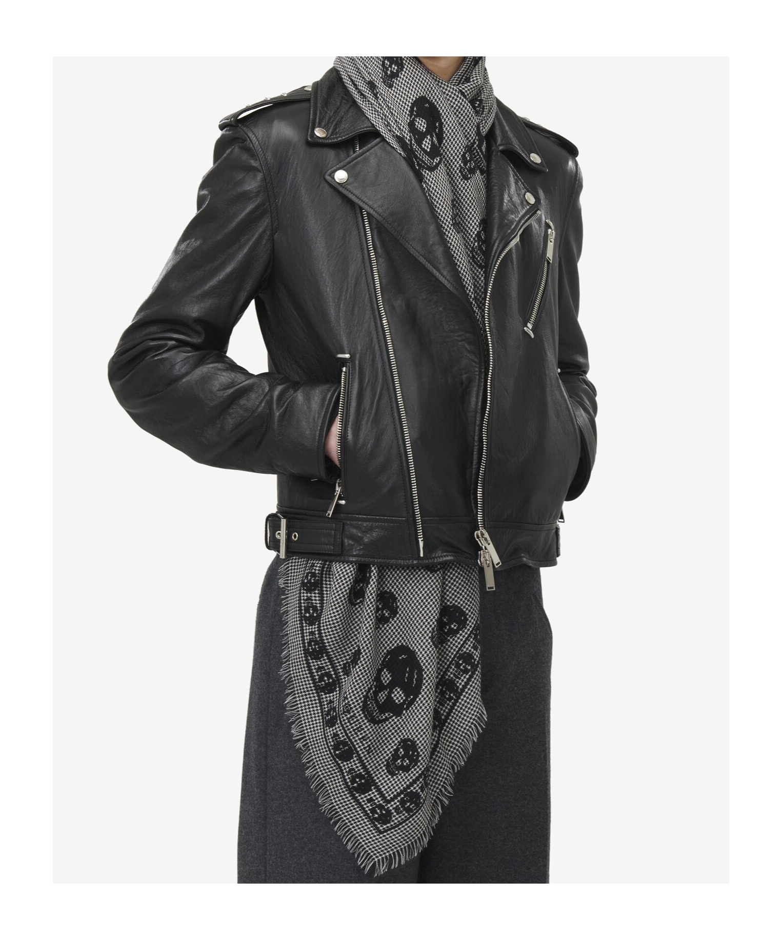 Alexander Mcqueen Houndstooth Skull Scarf In Gray
