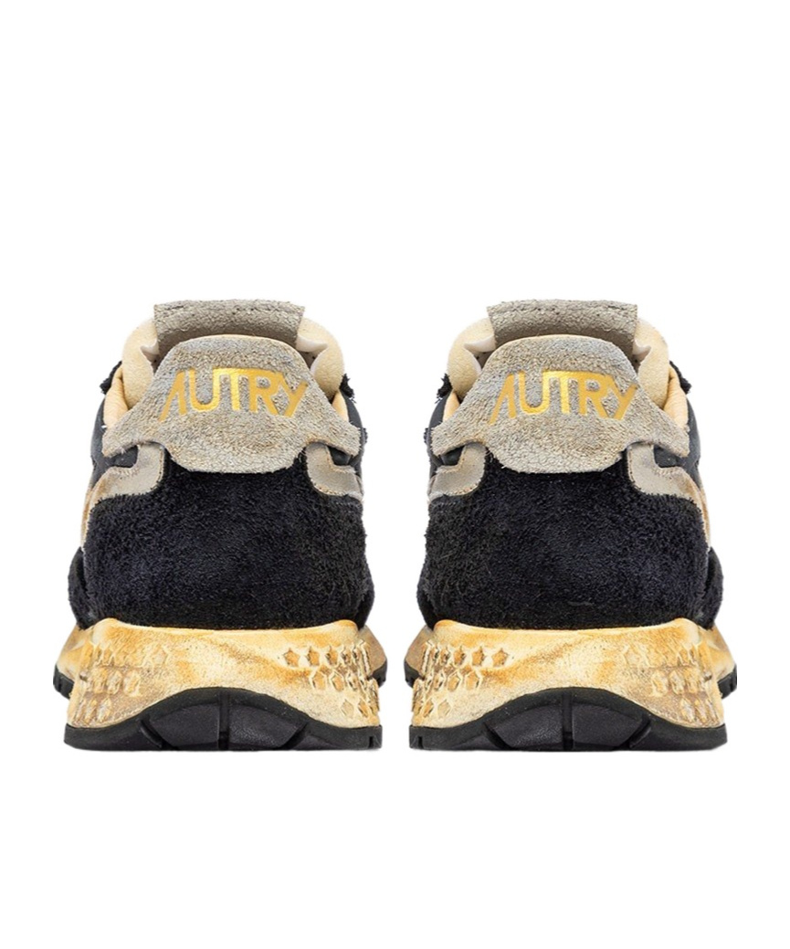 Autry Reelwind Sneakers In Nude
