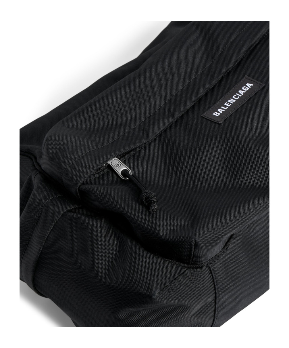 Balenciaga Men's Explorer Multipocket Weekender Small In Black In Black