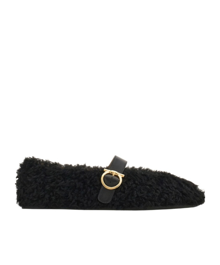 Ferragamo Shearling Ballet Flat In Black