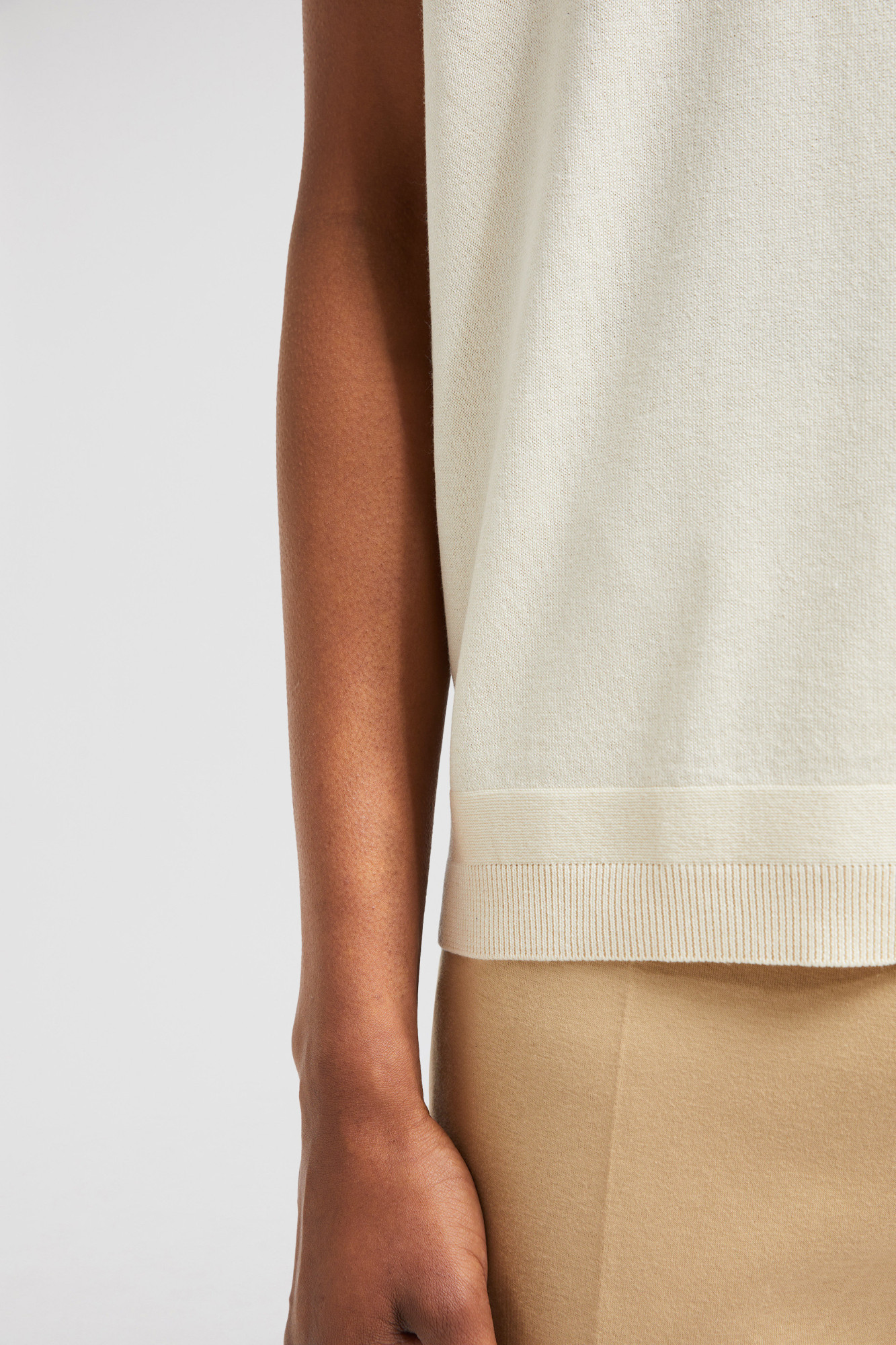Moncler Item O-neck Short-sleeved T-shirt In White